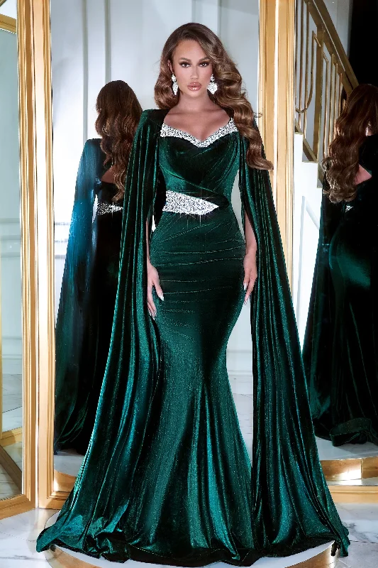 Shimmering Emerald Velvet Gown: Captivating Elegance for Special Occasions by Portia and Scarlett